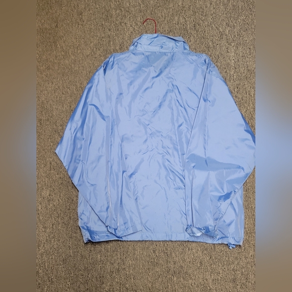 MENS M. LIGHTWEIGHT RAIN JACKET. - Picture 3 of 3